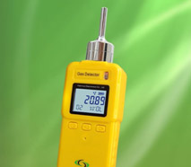 Pump suction formaldehyde detector